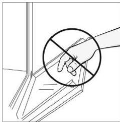 ROSIERES RO6 T3T1CTB1 NOIR - POZA PIEKARNIKIEM: wyjmowanie i czyszczenie szklanych drzwiczek - 4