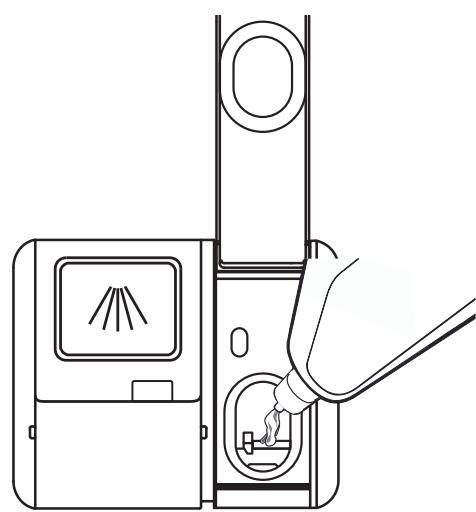 BRANDT BB3424LB - Filling the Rinse Aid Dispenser - 3