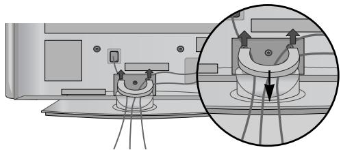 LG 42PG1000 - Kuidas eemaldada kaablihoidikut - 1
