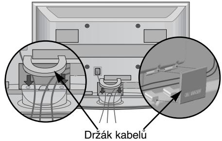 LG 32PG6000 - Nainstalujte DRŽÁK KABELU podle obrázku. - 3