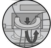 LG 32PG6000 - Come rimuovere il clip per cavi. - 5