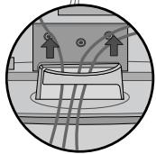 LG 32PG6000 - Come rimuovere il clip per cavi. - 7