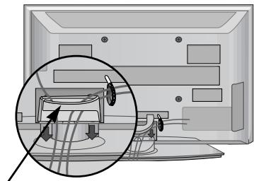 LG 32PG6000 - IHCtajnpaTe OPGAHN3ATOPA HA KABEJI, KaKTo e noKa3aHo. - 2