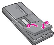 LG KG320 - Installing the SIM card and the handset battery - 7
