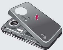 LG KC910 - Retrait du couvercle de la batterie - 1