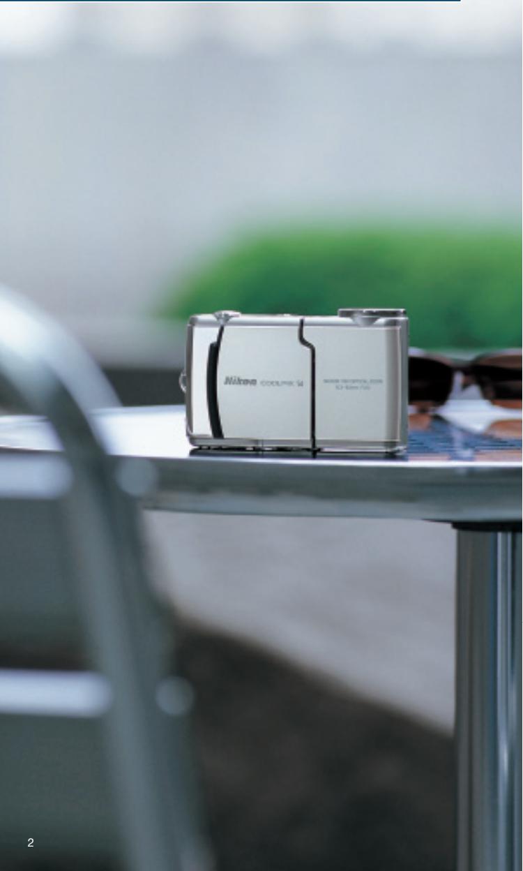 NIKON COOLPIX S4 LITE - The range to roam freely – with all the angles covered - 1
