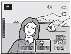 NIKON COOLPIX P500 - Rotate the command dial to choose a shutter speed value. - 4