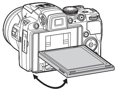NIKON COOLPIX P500 - Changing the Angle of the Monitor - 2