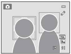 NIKON COOLPIX S3100 - Frame a picture. - 1