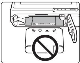 NIKON COOLPIX S80 - V Inserting the Battery - 1