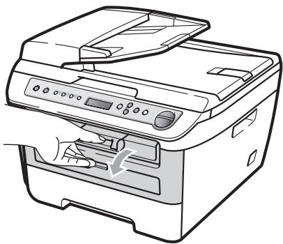 BROTHER DCP-7040 - Cleaning the drum unit - 1