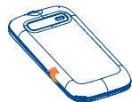 ALCATEL ONE TOUCH 903/903D - Removing or installing the back cover - 1