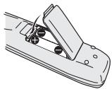 PIONEER DV-757AI - Putting the batteries in the remote control - 3