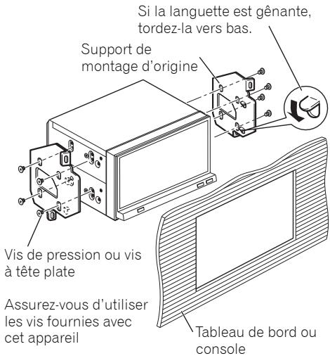 PIONEER AVH-P4100DVD - Attachez la plaque de garniture. - 2