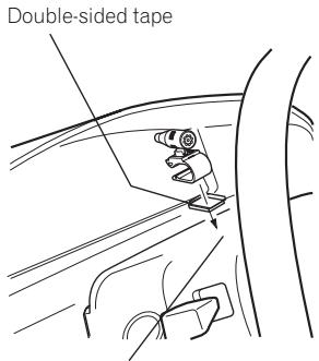 PIONEER AVIC-F910BT - Mount the microphone clip on the steering column. - 1