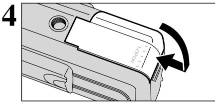 FUJIFILM A340 - How to use the batteries - 5