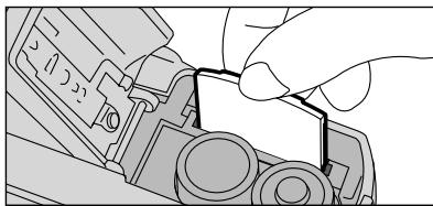 FUJIFILM A340 - How to use the batteries - 6