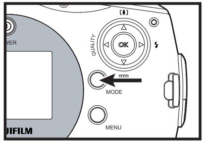 FUJIFILM Q1 DIGITAL - Positionner le bouton mode sur - 1