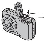 FUJIFILM AX250 - Retrait des cartes mémoire - 1
