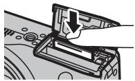 FUJIFILM FINEPIX F500EXR - Removing the Battery and Memory Card - 2