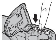 FUJIFILM FINEPIX S2900 - Removing Memory Cards - 1