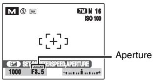 FUJIFILM FINEPIX S5800 - Setting the aperture - 1