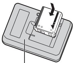 FUJIFILM FINEPIX Z30 - Charging the Battery - 2