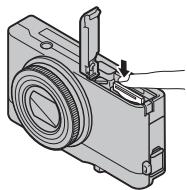FUJIFILM XQ2 - Removing the Battery and Memory Card - 2