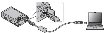 FUJIFILM XQ2 - Charging via a computer - 1