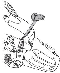 HUSQVARNA 440 E - Stopping - 2