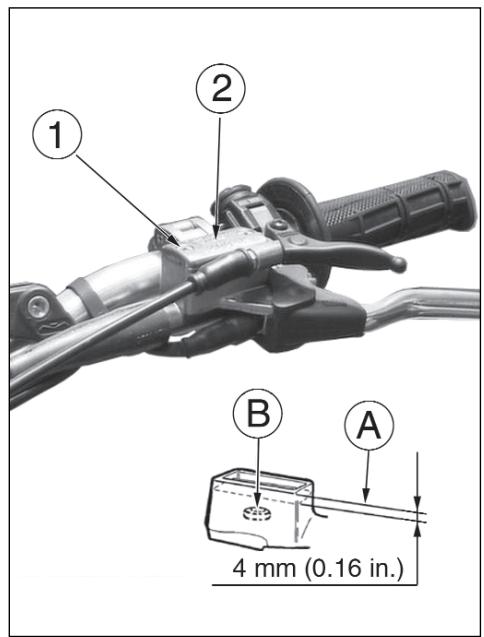 HUSQVARNA SMR 450 - REGOLAZIONE LEVA COMANDO E CONTROLLO LIVELLO FLUIDO FRENO ANTERIORE - 4