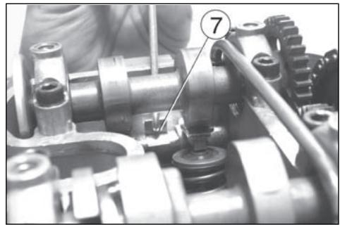 HUSQVARNA SMR 450 - HOW TO REMOVE THE TANK (TE-SMR) - 10
