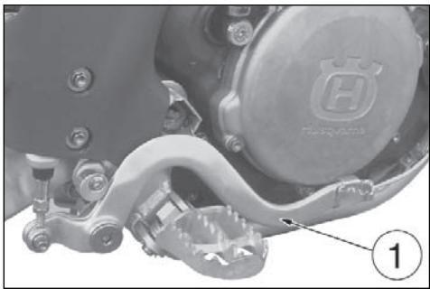 HUSQVARNA TC 510 - COMMANDE DU CHANGEMENT DE VITESSES - 1