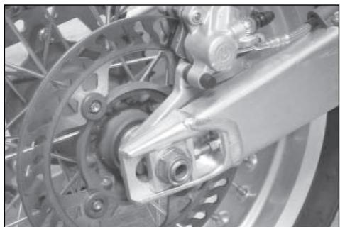 HUSQVARNA TE 250 - LIMPIEZA DEL DISCO - 1