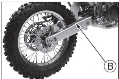 HUSQVARNA TE 450 - ENTLEERUNG DER VORDEREN BREMSANLAGE (TE, TC) - 3