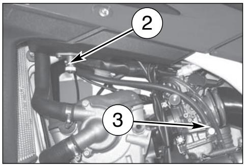 HUSQVARNA TE 450 - HOW TO REMOVE THE TANK (TC-TXC) - 2