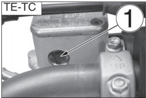 HUSQVARNA TXC 450 - AJUSTE PALANCA DE MANDO FRENO DELANTE-RO Y CONTROL NIVEL FLUIDO - 2
