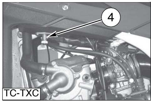 HUSQVARNA TXC 450 - STOPPING THE MOTORCYCLE AND THE ENGINE - 3