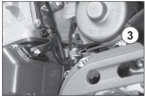 HUSQVARNA TXC 450 - SANGRAR EL EMBRAGUE HIDRAULICO - 1