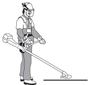 HUSQVARNA 250 R - Grass clearing - 1