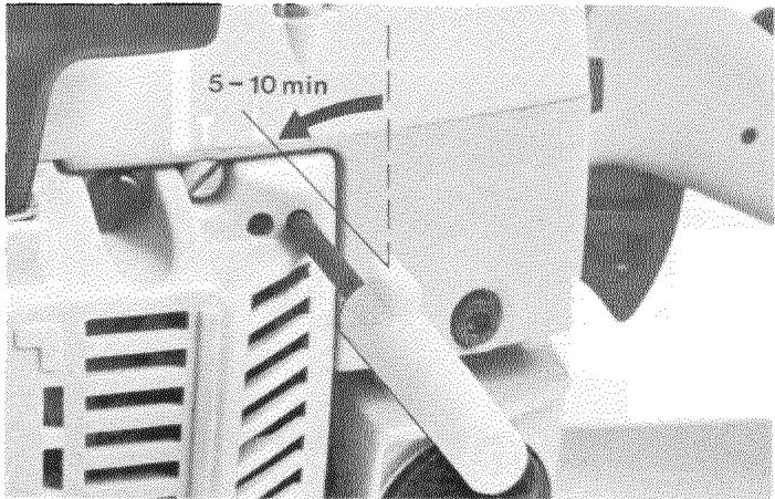 HUSQVARNA 266 - Adjustment of L-needle - 1