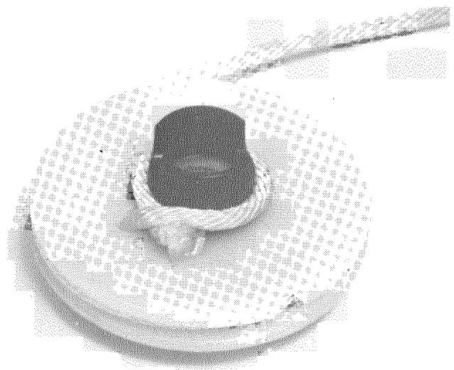 HUSQVARNA 266 - Changing starter cord and return spring - 3