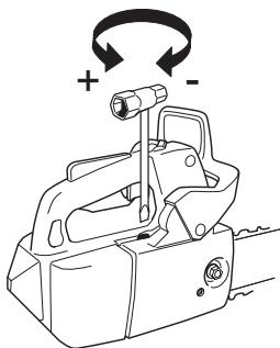 HUSQVARNA 338 XPT - Adjustment of the oil pump - 2