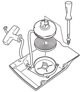HUSQVARNA 385 XP - Changing a broken or worn starter cord - 4