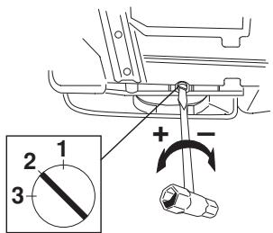 HUSQVARNA 385 XP - Adjustment of the oil pump - 2