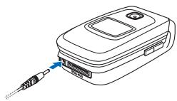 NOKIA 6102I - Charge the battery - 2