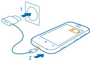 NOKIA LUMIA 510 - Charge your phone with a USB charger - 1