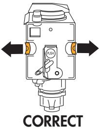DELONGHI ESAM 4500 220V - Cleaning the infuser - 2