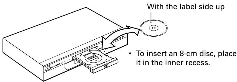 JVC XV-S300BK - Inserting and removing discs - 1