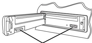 JVC KD-G431 - Pulizia dei connettori - 1